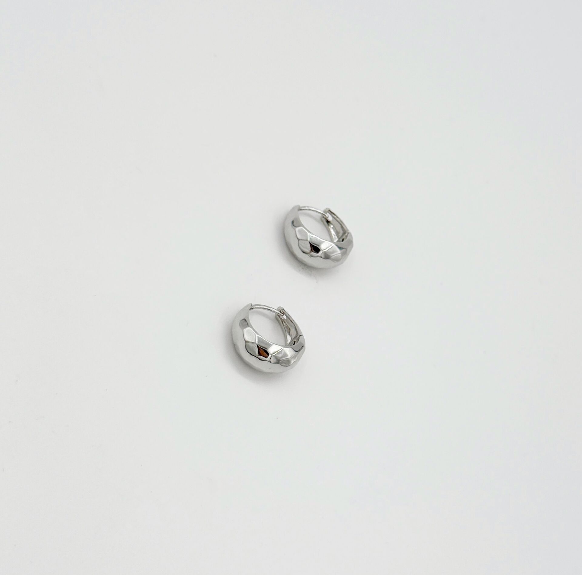 925 GÜMÜŞ BALKOVANI SEPET KÜPE