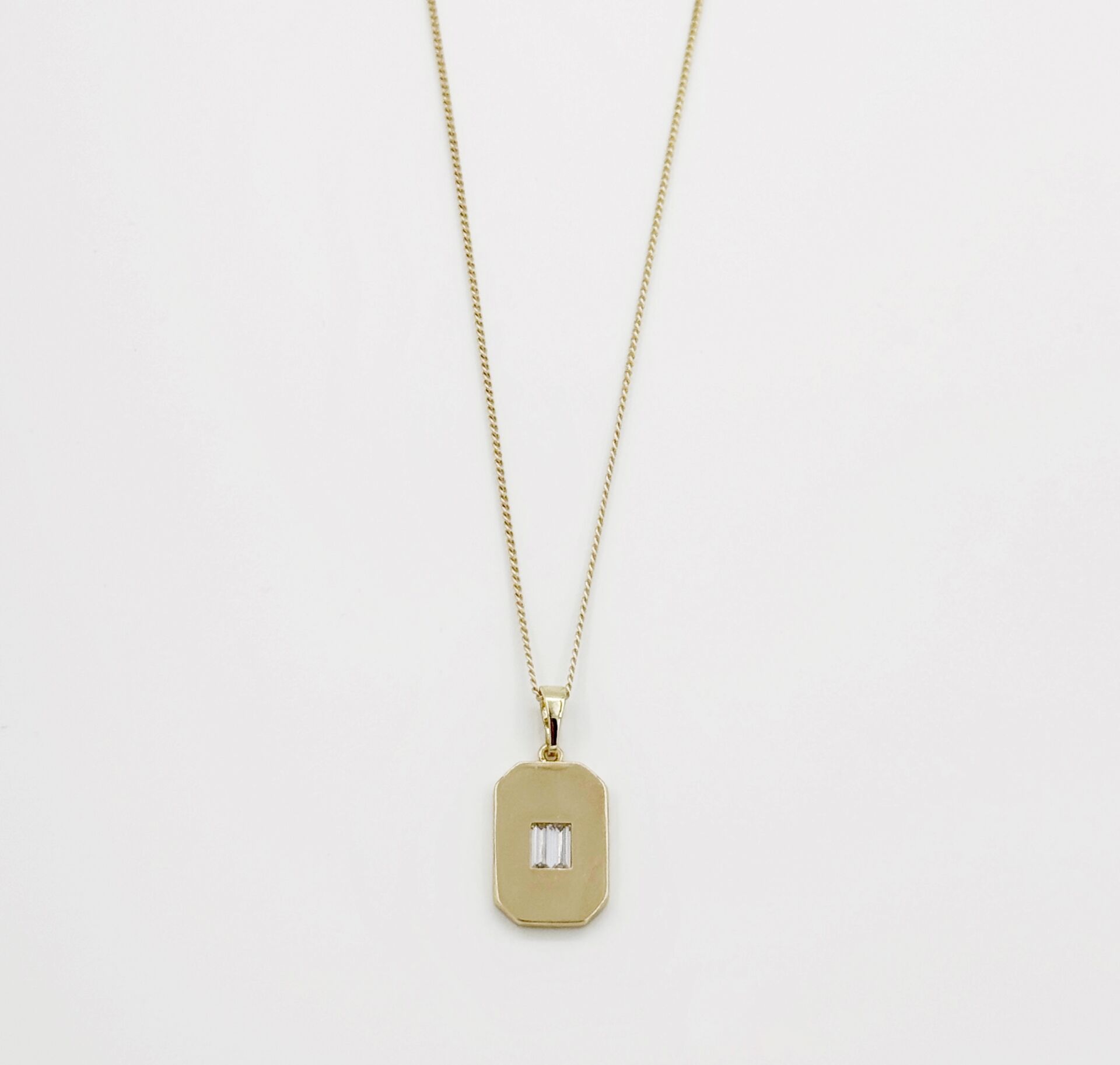14K Gold Plated Moderno Kolye