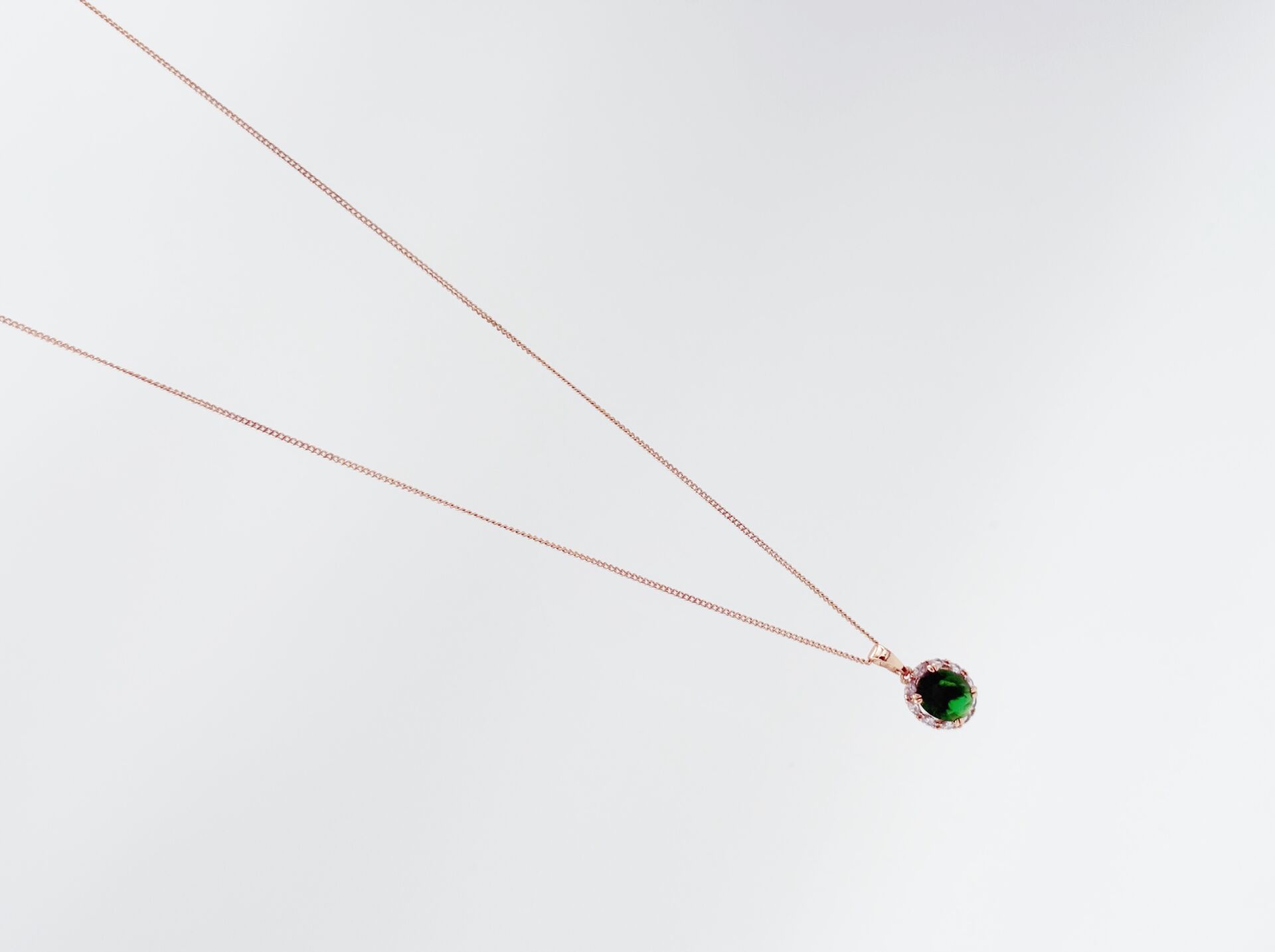 18K Rose Gold Plated Zümrüt Sultan Oval Kolye