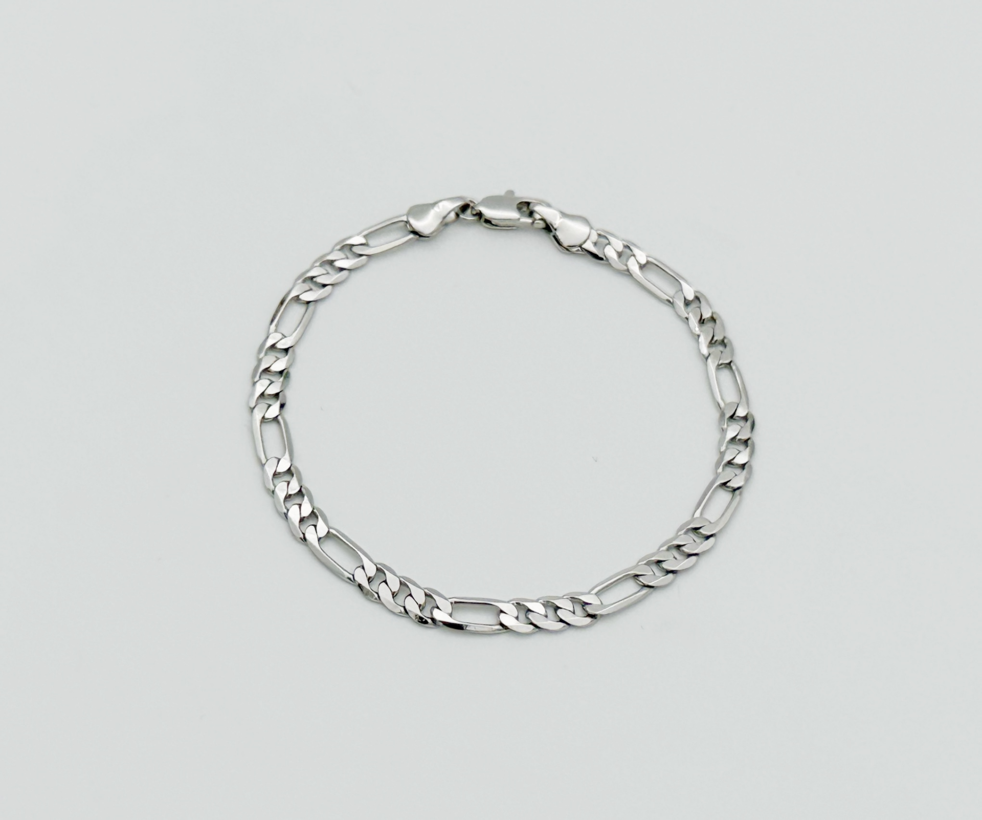 White Gold Plated Thiny Figaro Bileklik