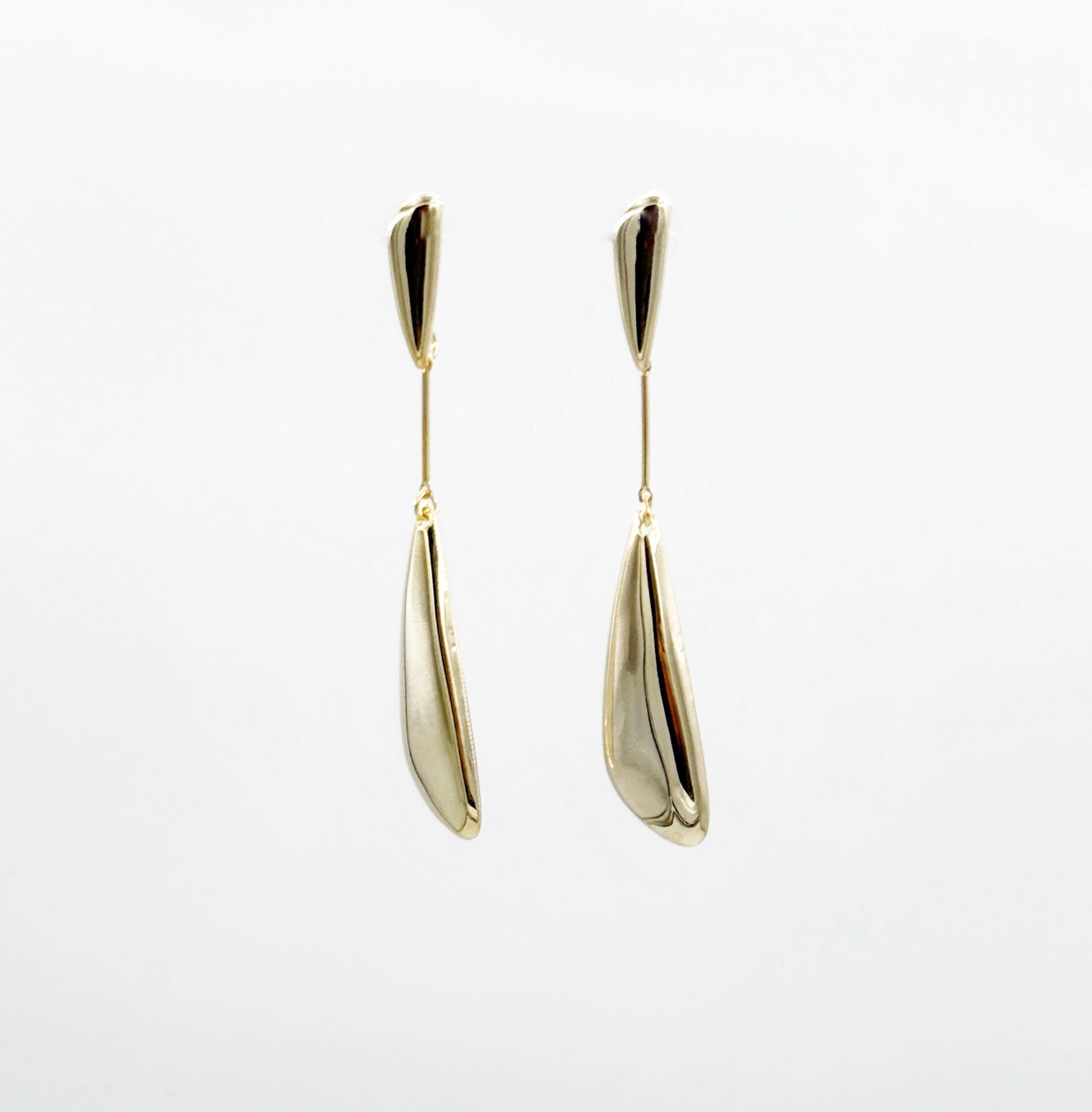 14K Gold Plated Moonlit Dangle Küpe