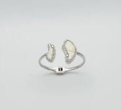 White Gold Plated Duo Pearl Kelepçe