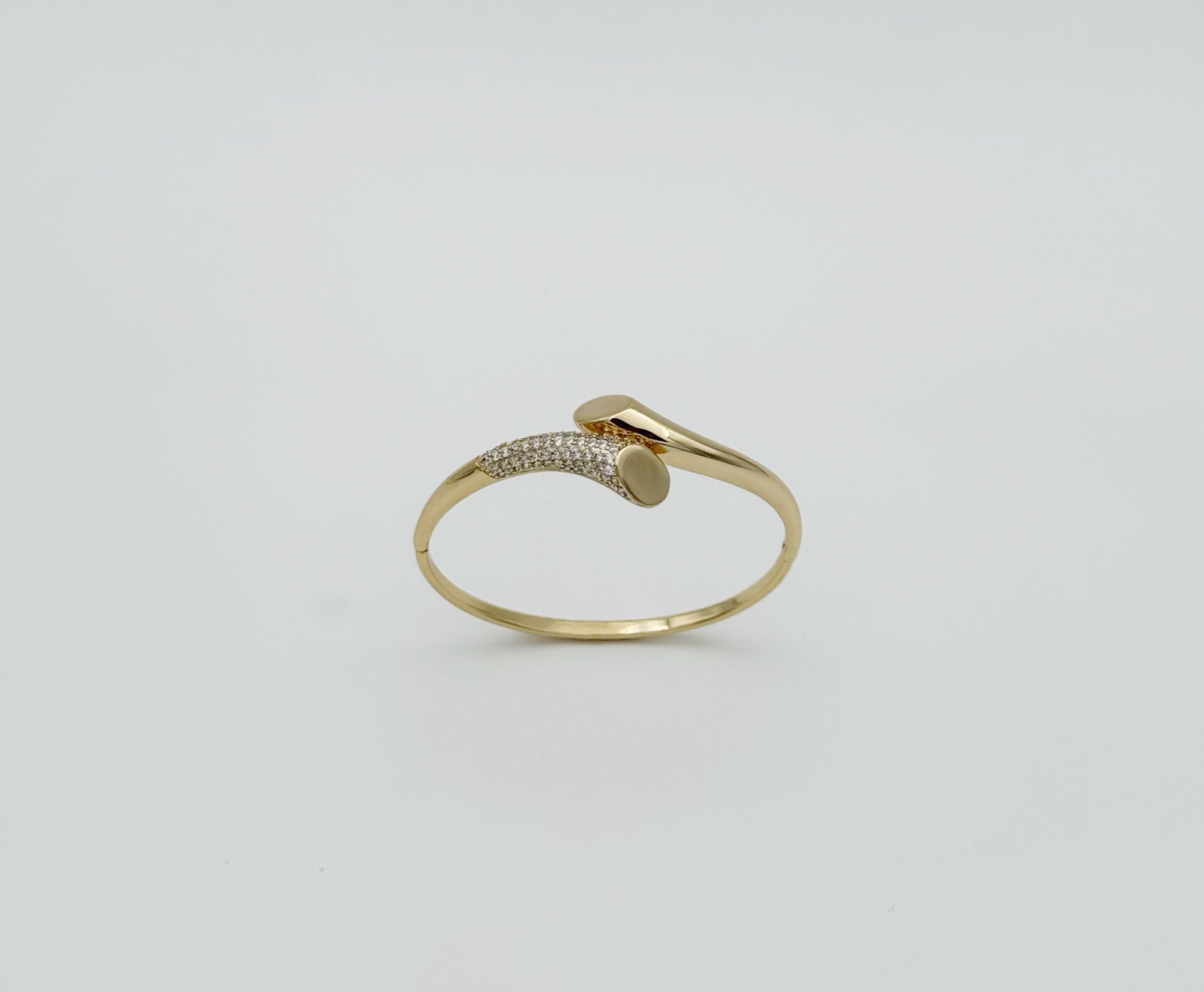 14K Gold Plated Modera Kelepçe