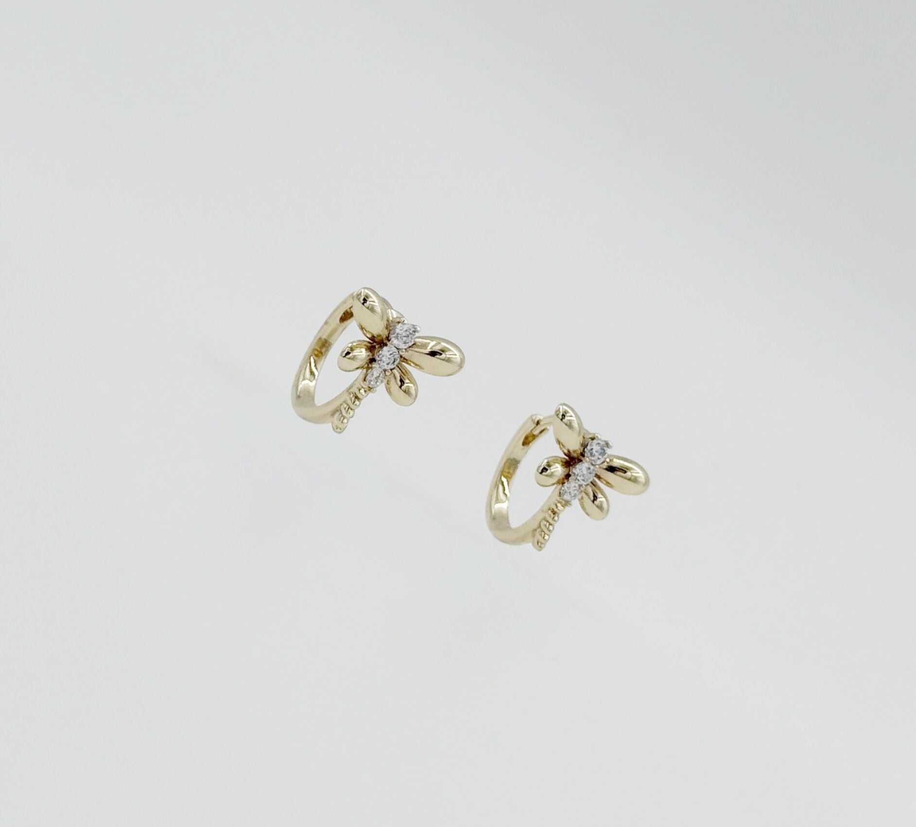 14K Gold Plated Dragonfly Hoop Küpe