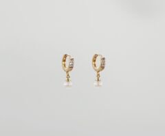 18K Rose Gold Plated Hologram Pearl Hoop Küpe