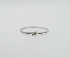 White Gold Plated Medley Glow Kelepçe