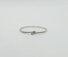 White Gold Plated Medley Glow Kelepçe