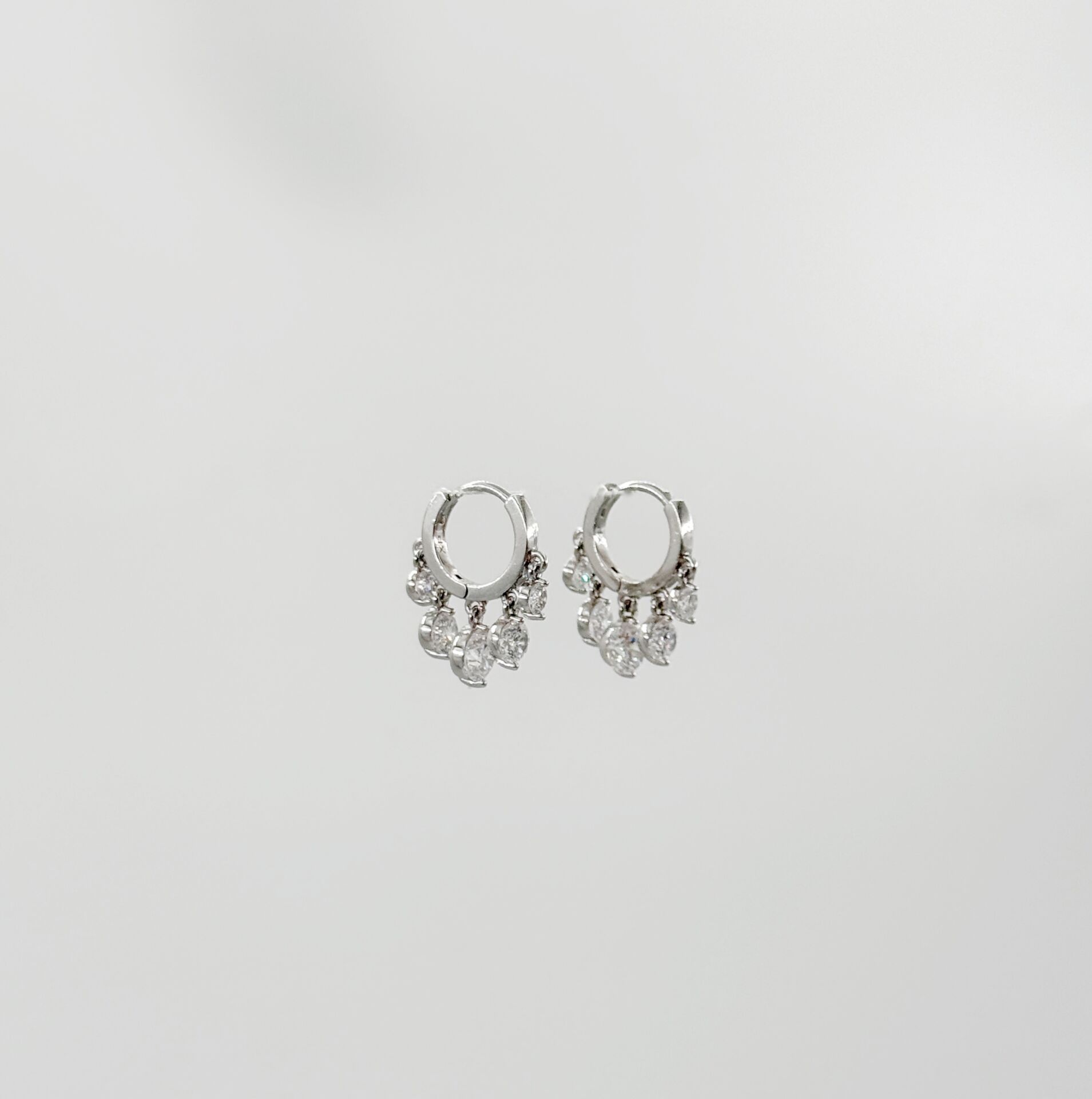 White Gold Plated Lidya Hoop Küpe