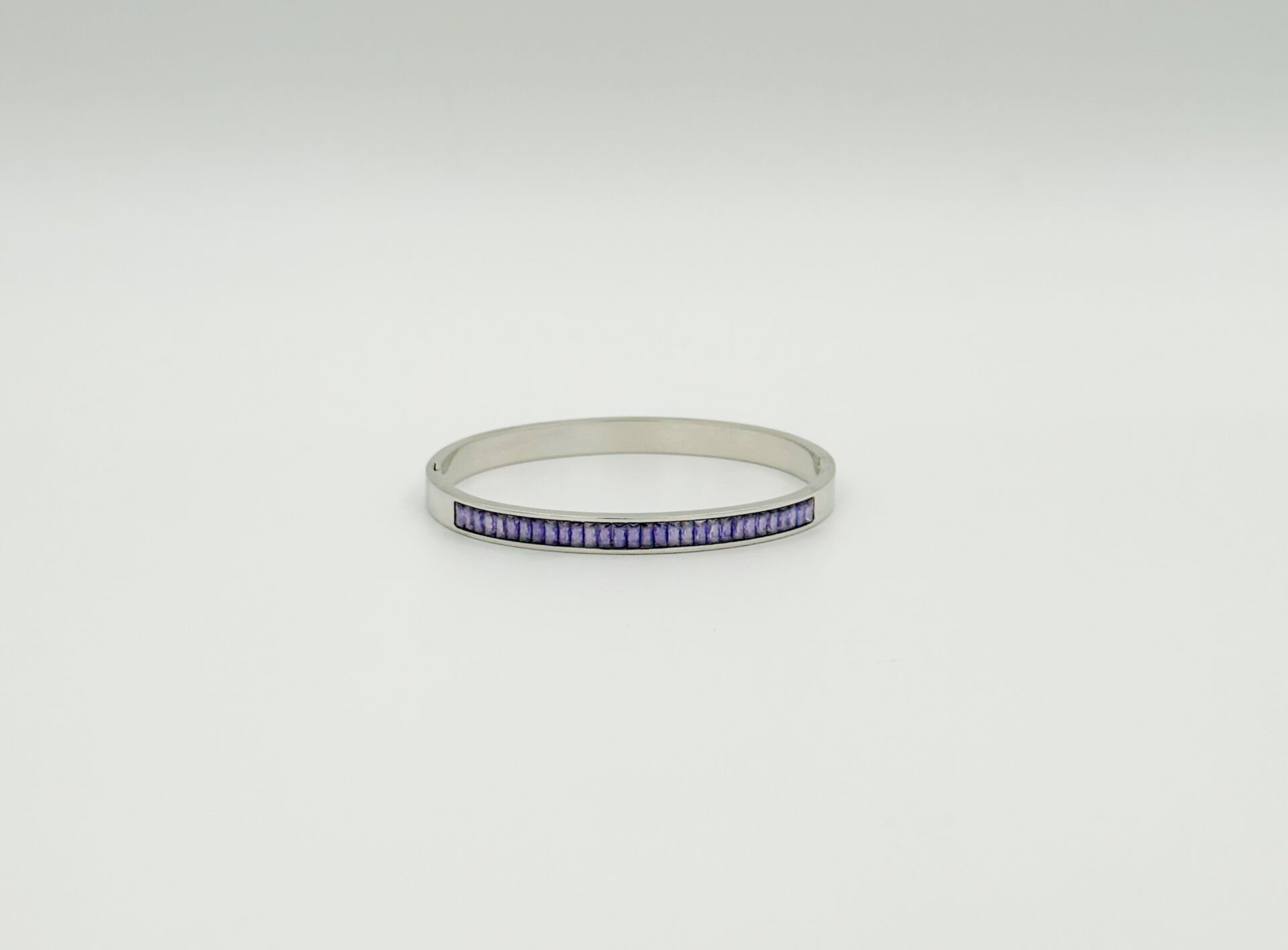 White Gold Plated Purple Road Kelepçe