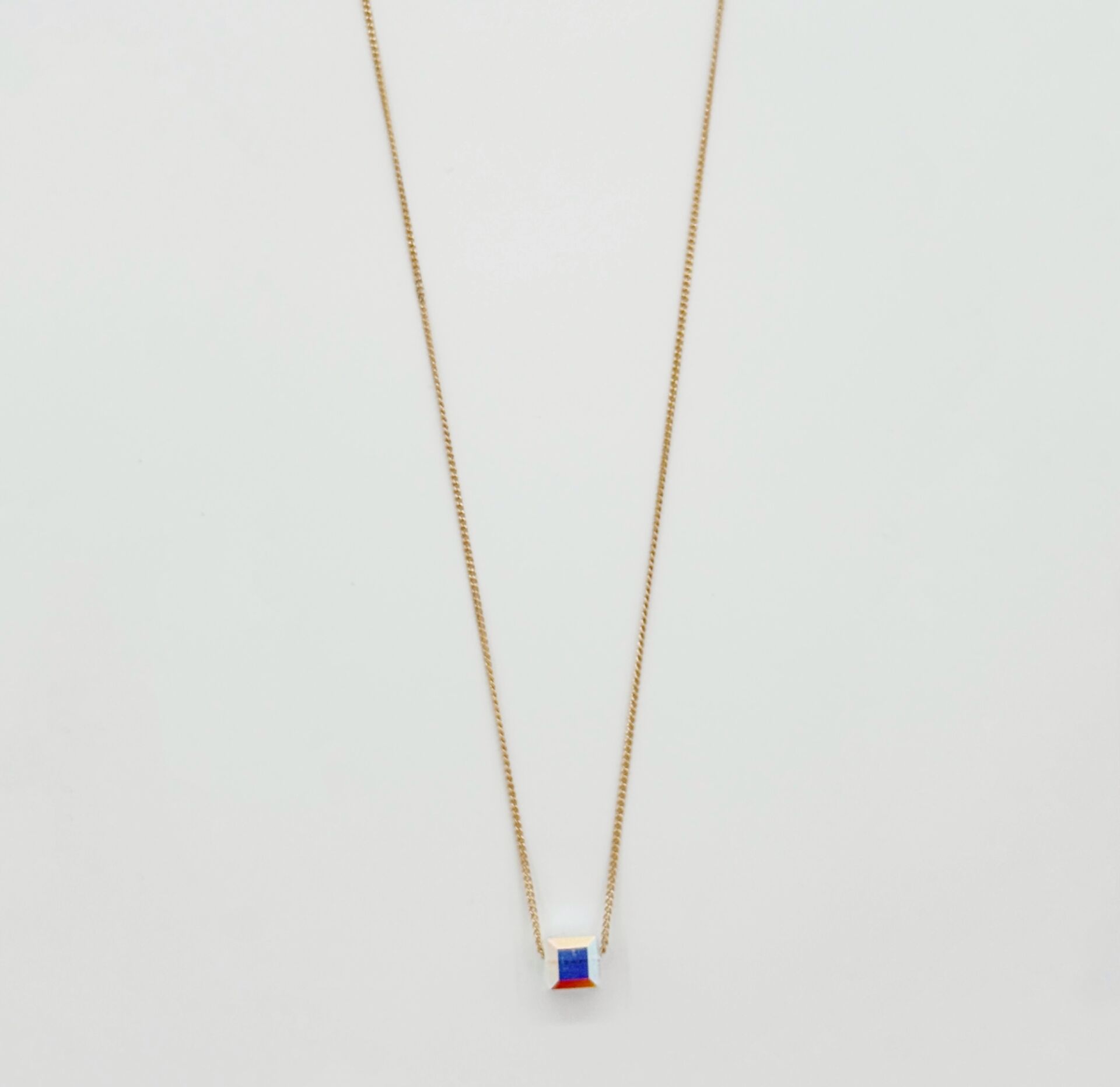 18K Rose Gold Plated Hologram Küp Kolye