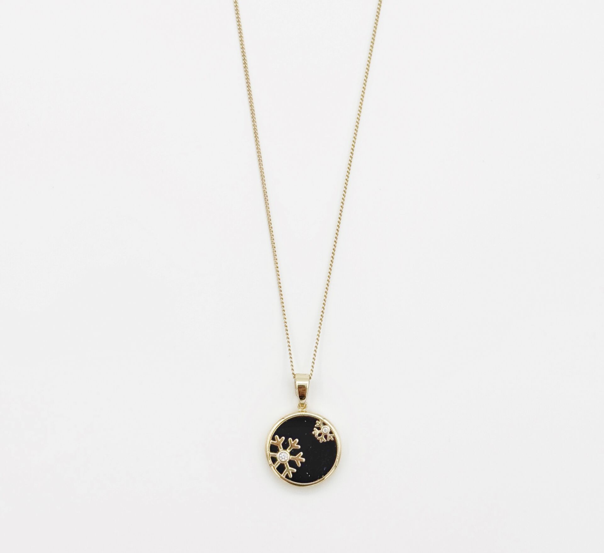 14K Gold Plated Black Snow Kolye