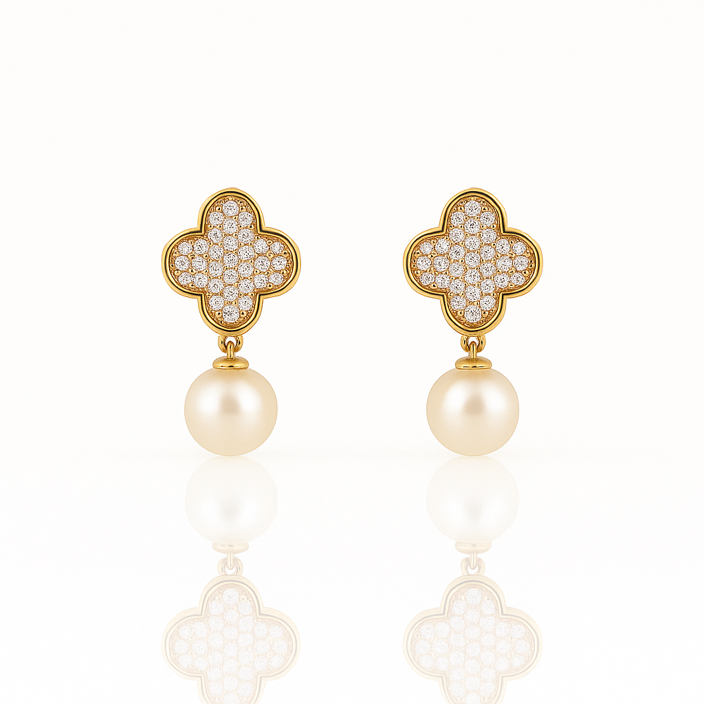 14K Gold Plated Pearl Clover Drop Küpe