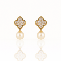 14K Gold Plated Pearl Clover Drop Küpe