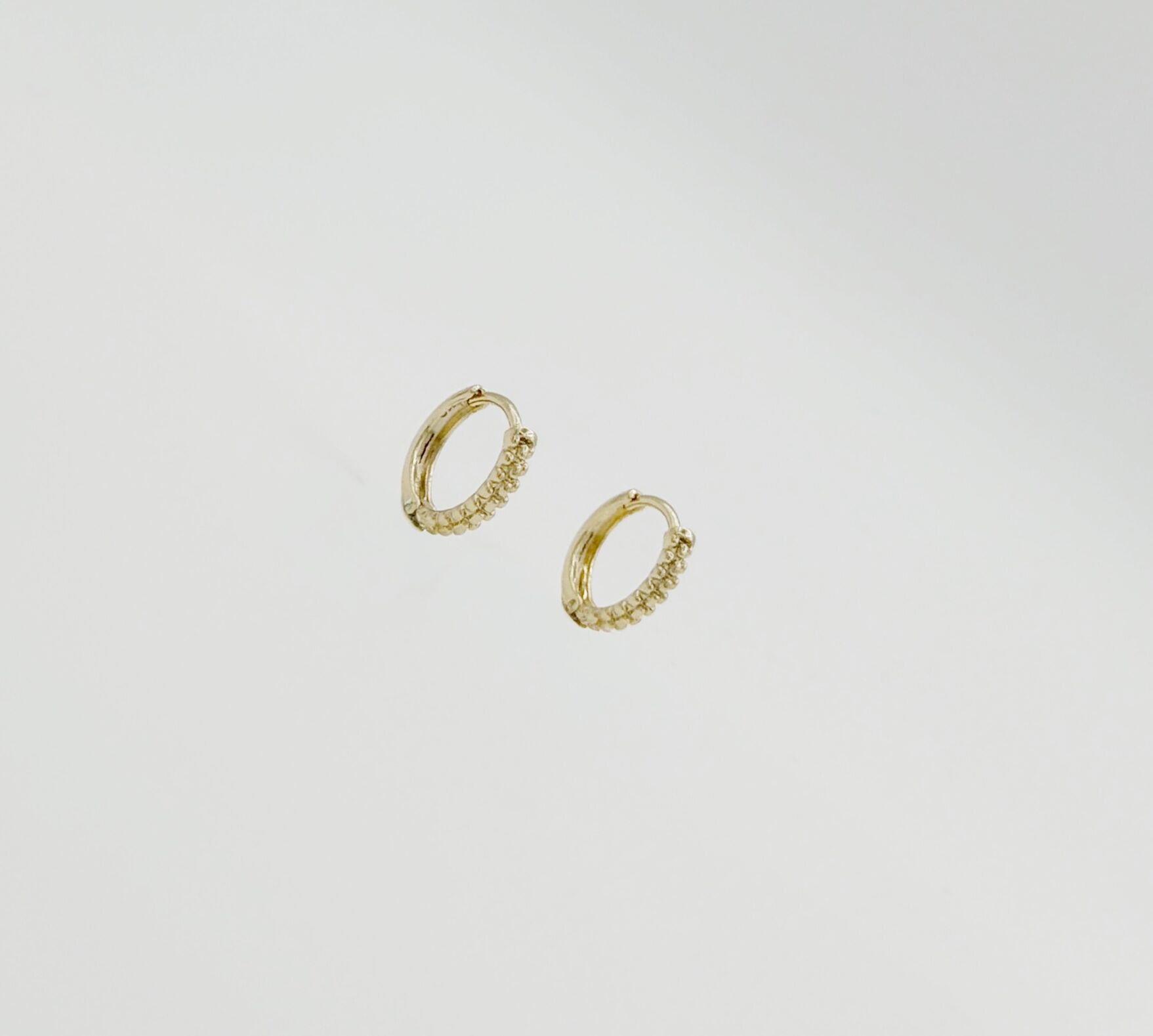 14K Gold Plated Beaded Hoop Küpe