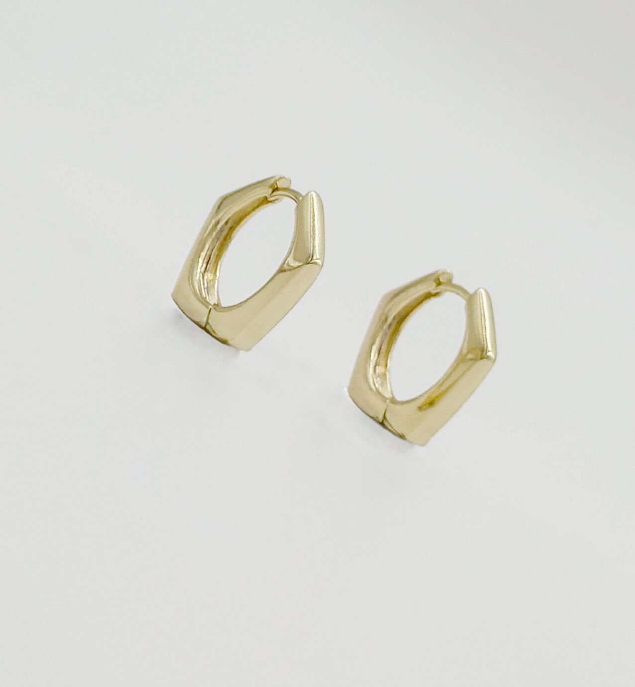 14K Gold Plated Penta Orta Hoop Küpe