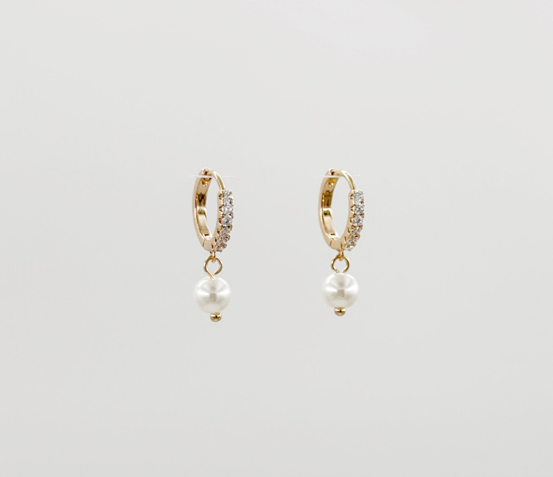 18K Rose Gold Plated Mini Pearl Shiny Drop Küpe