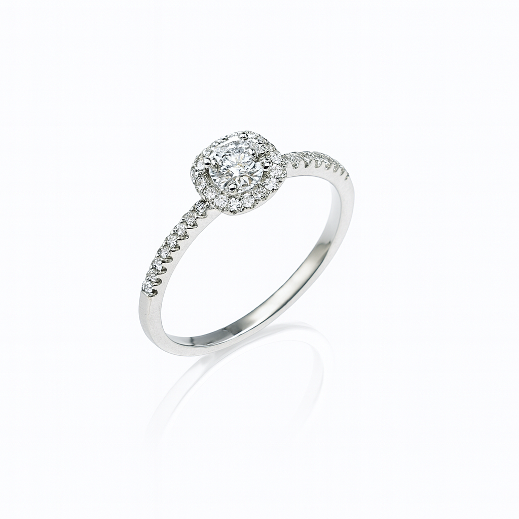 White Gold Plated Lumi Square Yüzük