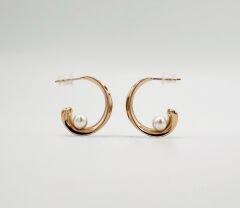 18K Rose Gold Plated Pearl Moon Holder Hoop Küpe