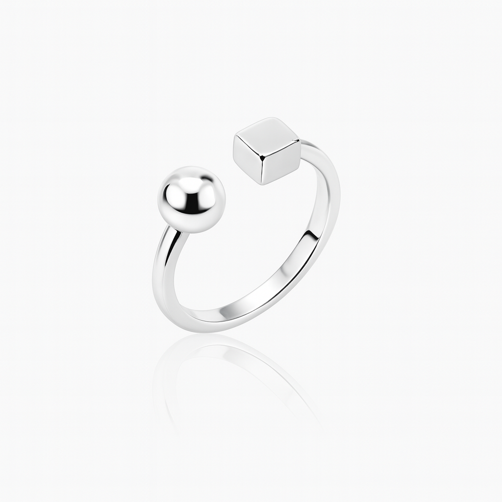 White Gold Plated Geometric Yüzük