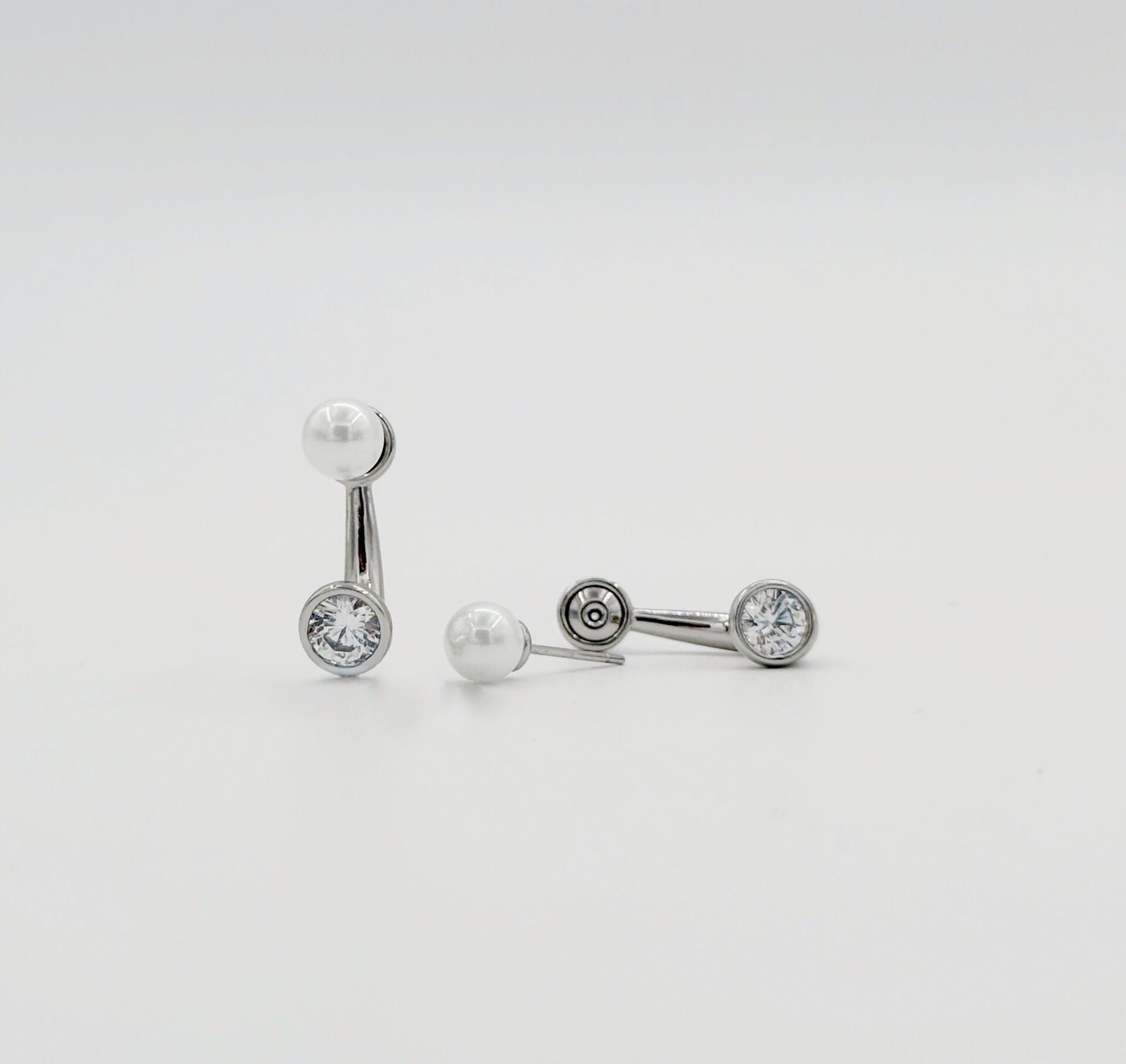 White Gold Plated Pearl Apollo Drop Küpe