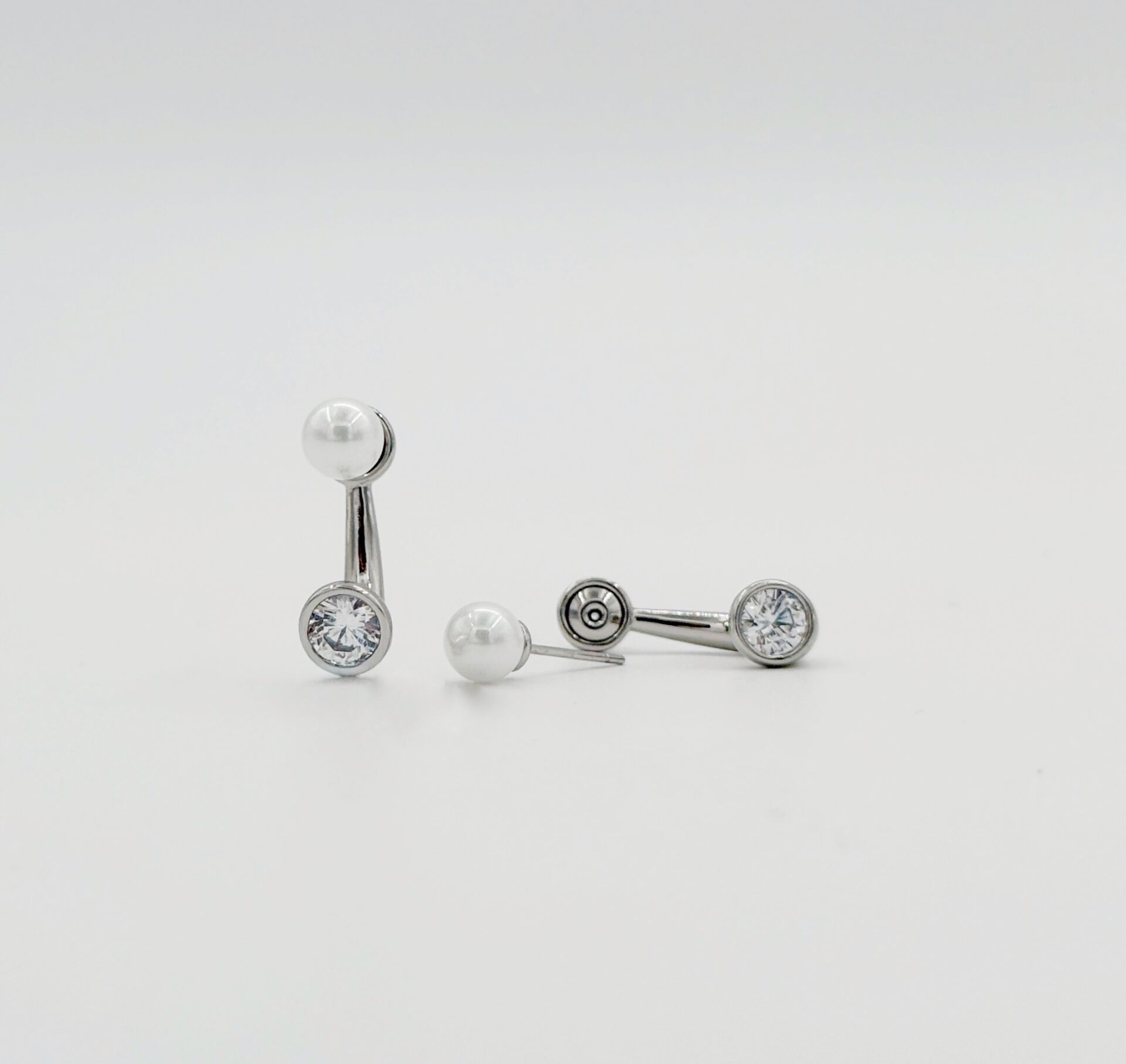 White Gold Plated Pearl Apollo Drop Küpe