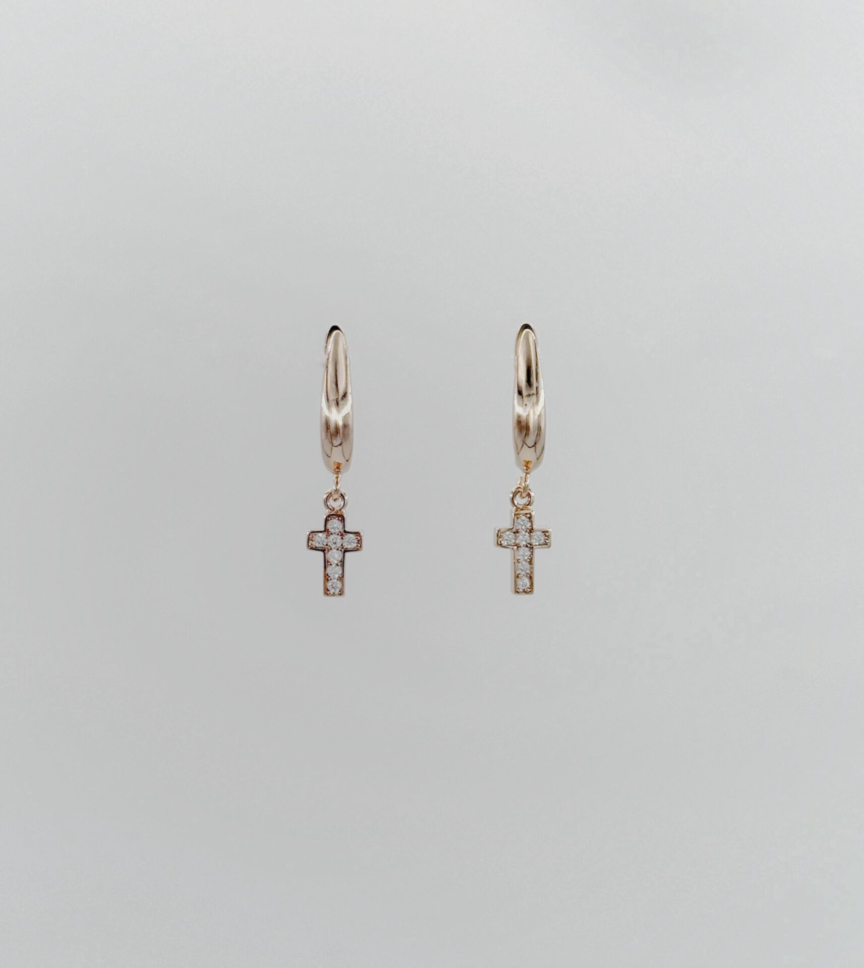 18K Rose Gold Plated Shiny Cross Drop Küpe