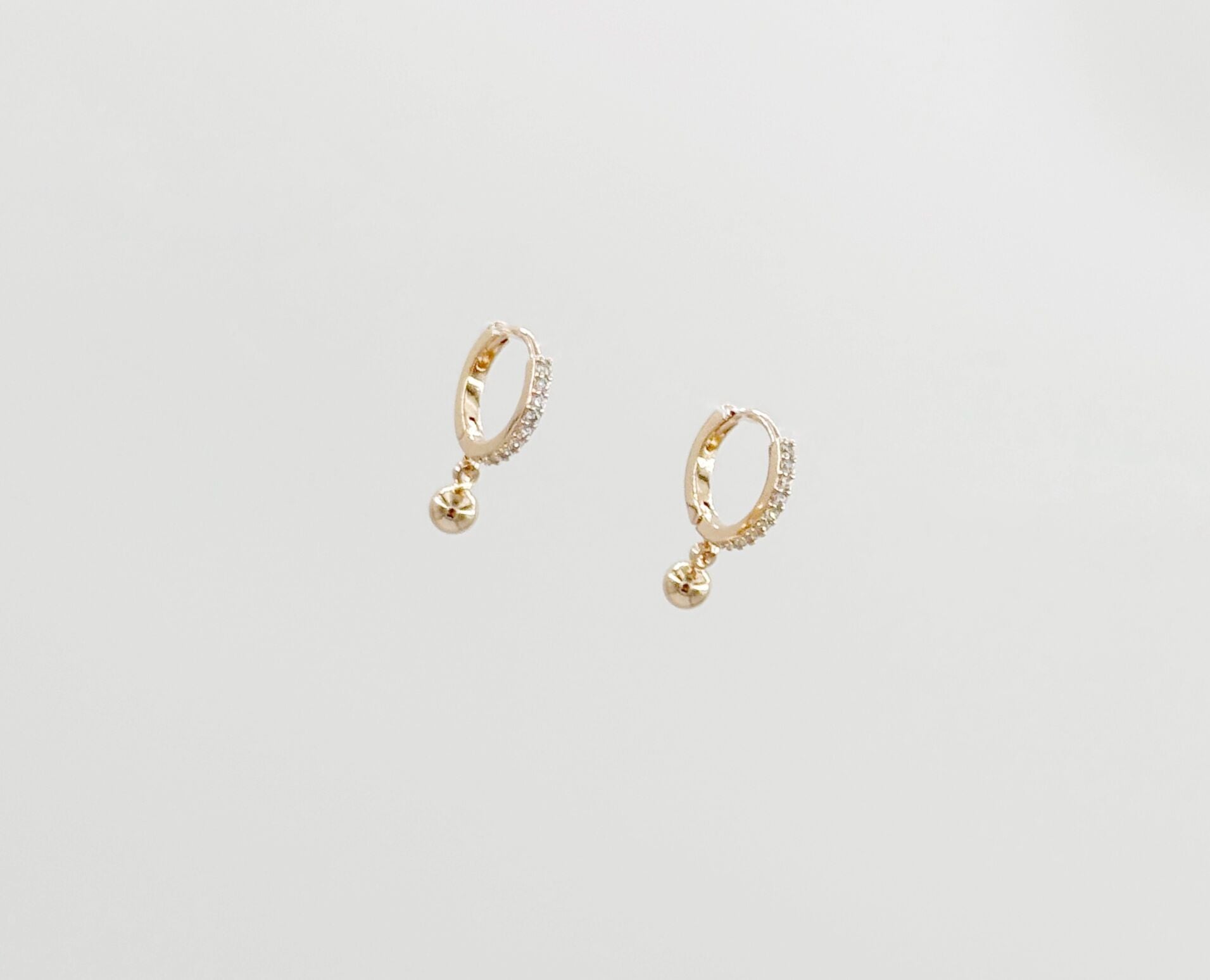 18K Rose Gold Plated Mini Ball Drop Küpe