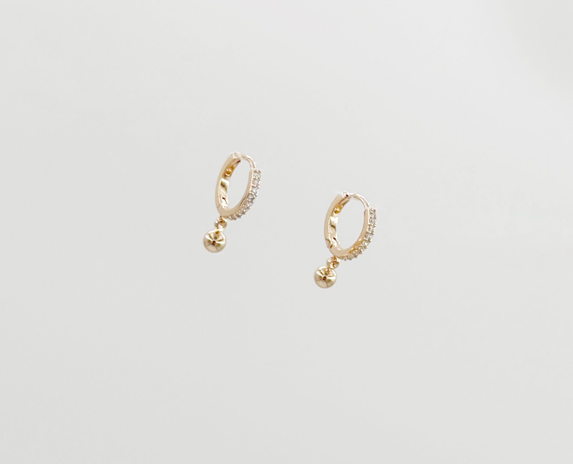 18K Rose Gold Plated Mini Ball Drop Küpe