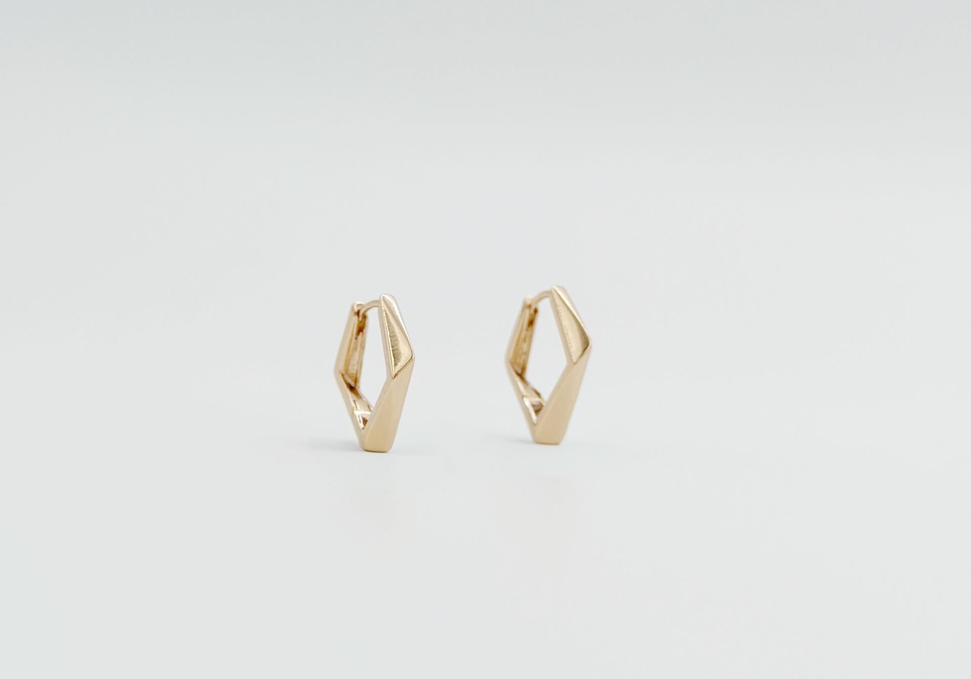 18K Rose Gold Plated Slim Penta Hoop Küpe