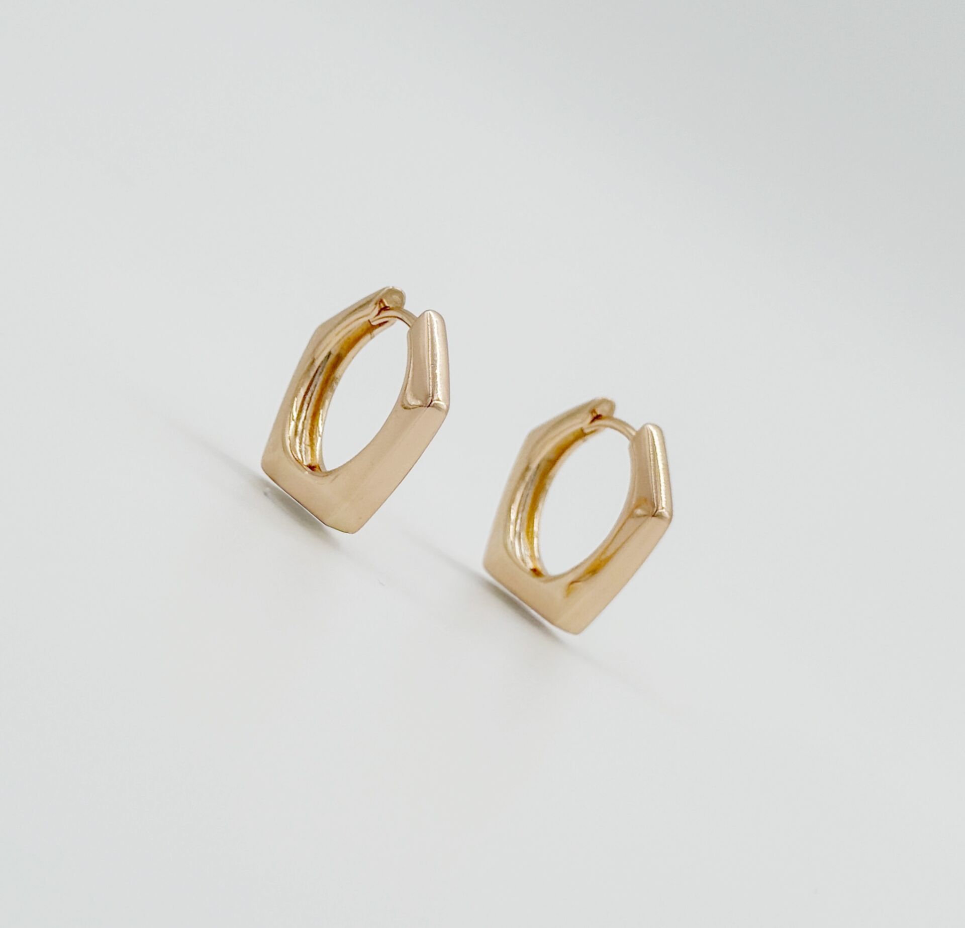 18K Rose Gold Plated Penta Orta Hoop Küpe