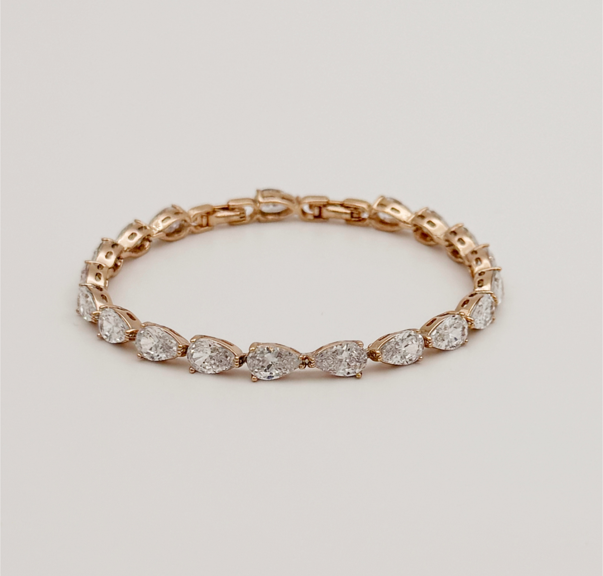 18K Rose Gold Plated Raindrop Su Yolu Bileklik