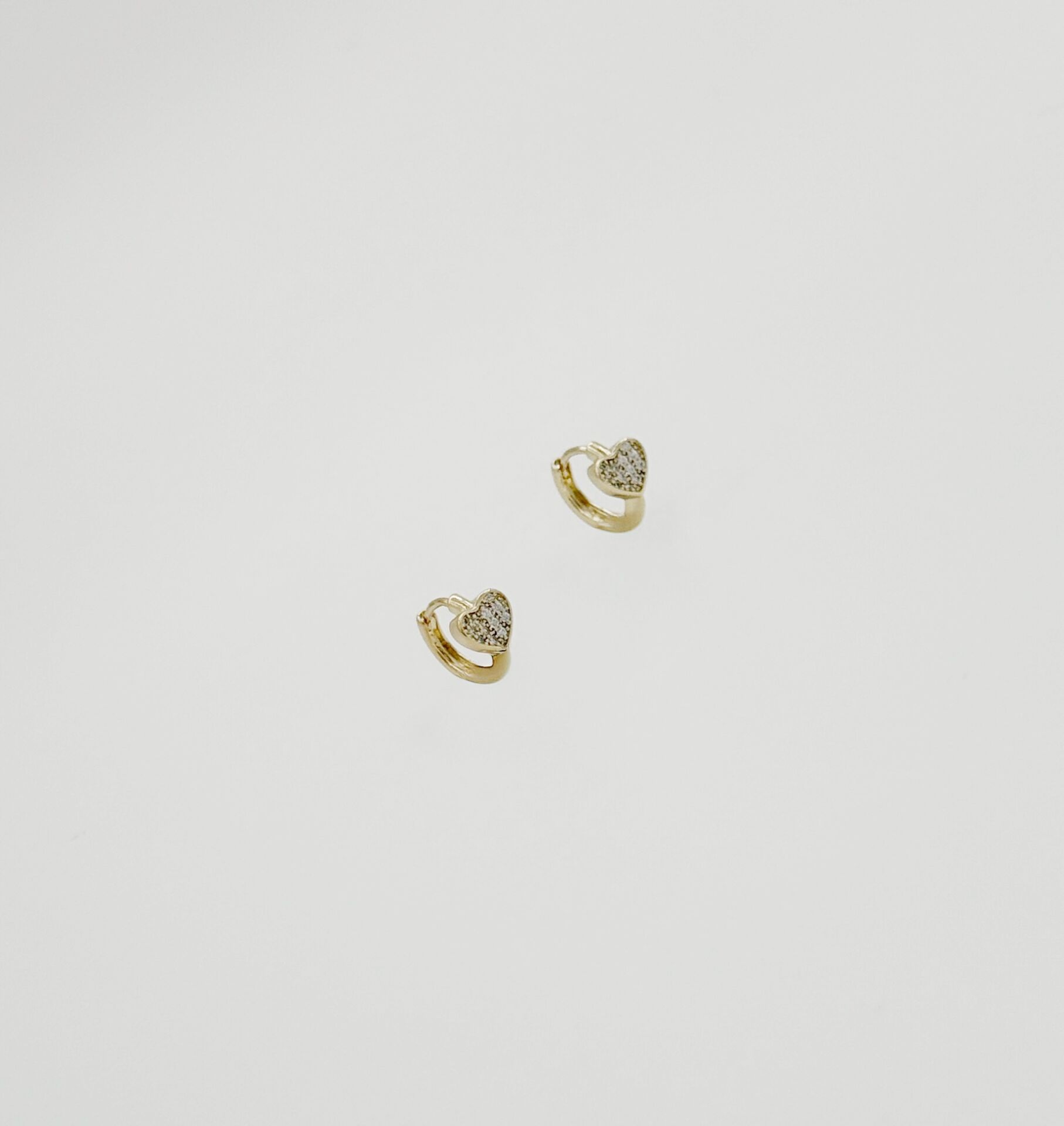 14K Gold Plated Jour Love Hoop Küpe