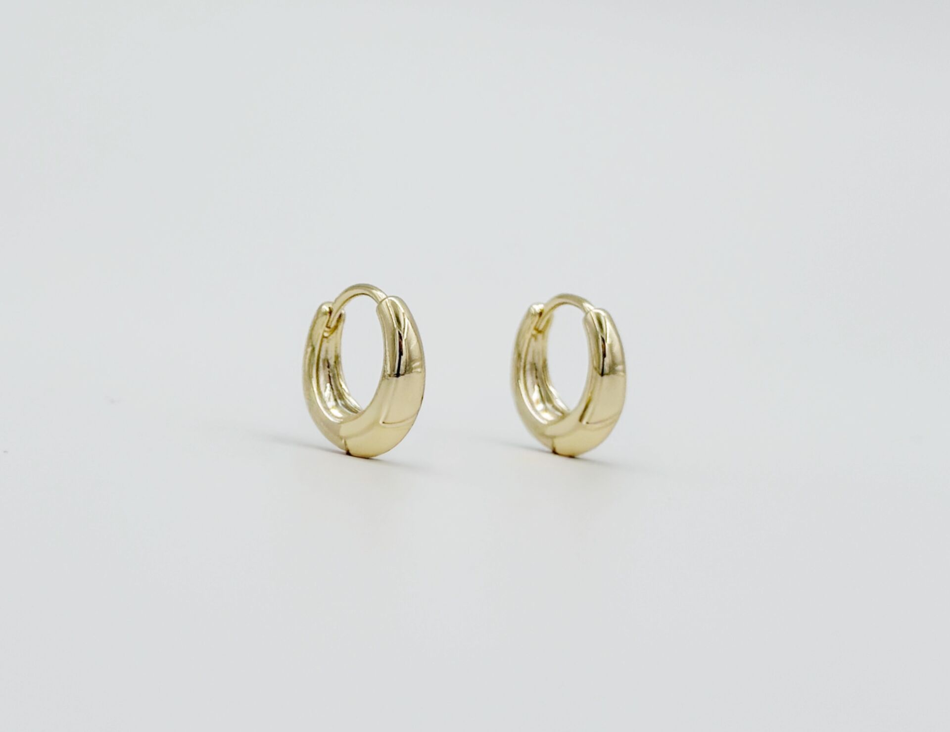 14K Gold Plated Mini Panier Hoop Küpe