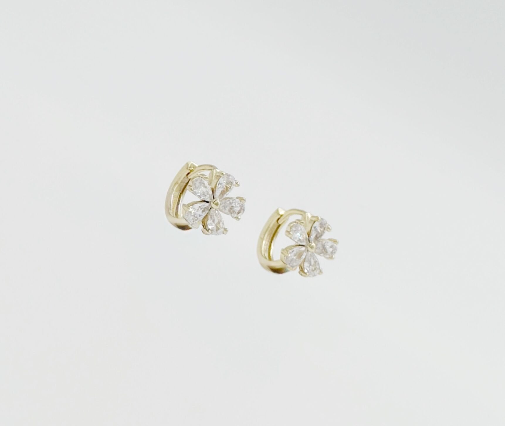 14K Gold Plated Sardinia Hoop Küpe