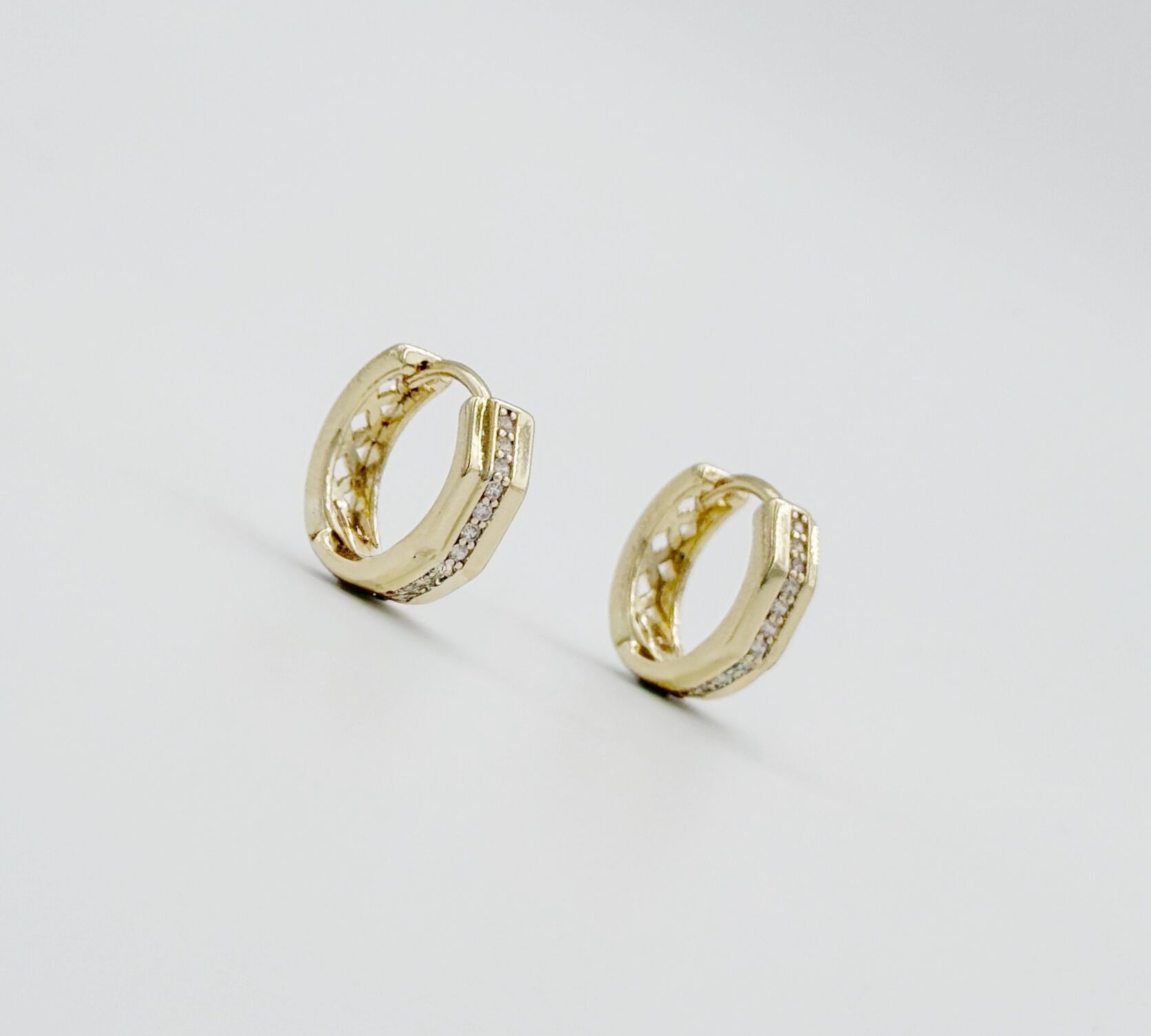 14K Gold Plated Hymne Hoop Küpe